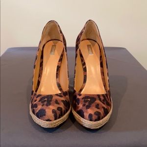 Schutz Leopard Caydence Wedge